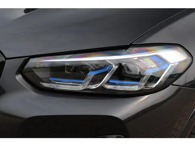 BMW X3 xDrive30e M-Sport 2021 Hybride Benzine 29