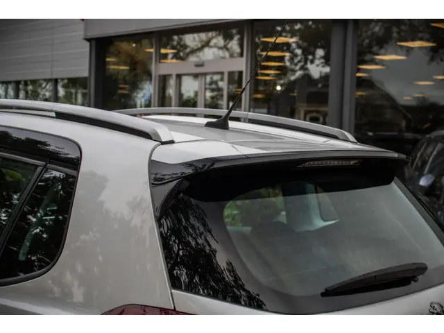 Peugeot 2008 1.2 PureTech Active 2019 Benzine 20