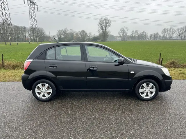 Kia Rio 1.4 X-pect NIEUWE APK | BEURT | AIRCO ! 2008 Benzine 5
