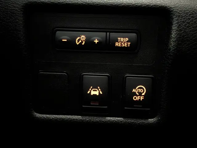 Nissan Micra 0.9 IG-T Tekna 2018 Benzine 17