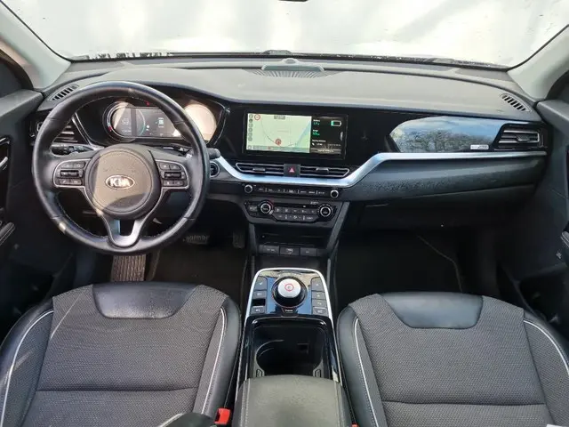 Kia e-Niro DynamicLine 64 kWh 2020 Elektrisch 6