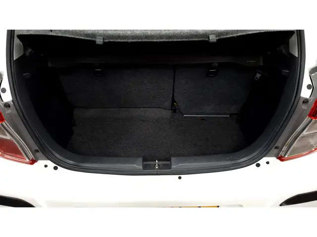 Suzuki Celerio 1.0 Comfort 2018 Benzine 7