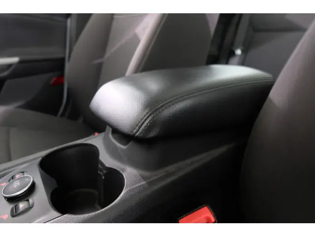 Ford Focus Wagon 1.0 EcoBoost Trend 2014 Benzine 25