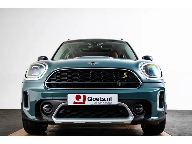 MINI Countryman Cooper S E ALL4 2022 Hybride Benzine 44