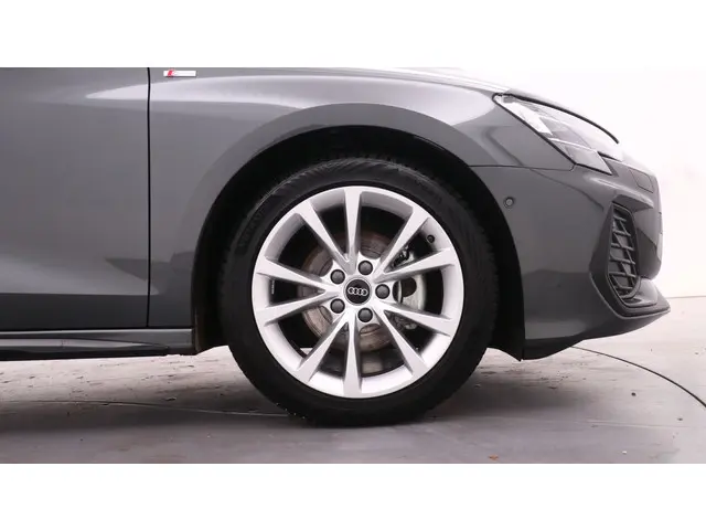 Audi A3 Sportback 30 TFSI S-Line edition 2025 Benzine 11