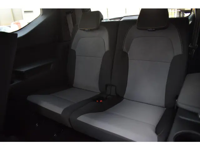 Dacia Jogger TCe 110 Extreme 2024 Benzine 13
