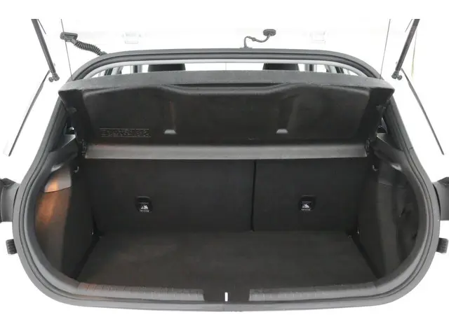 Hyundai i20 1.0 T-GDI Comfort wit 2018 Benzine 31