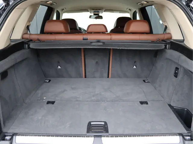 BMW X5 xDrive40e High Executive 2017 Hybride Benzine 81