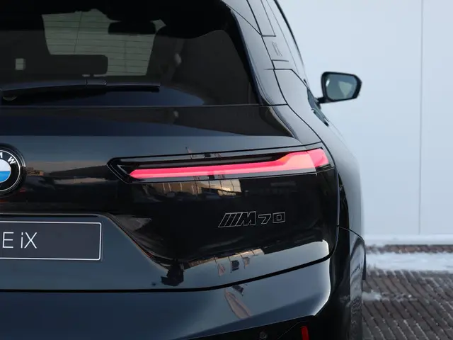 BMW iX xDrive M70 2026 Elektrisch 14
