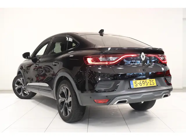 Renault Arkana 1.3 mild hybrid 160 R.S. line 2023 Benzine 6