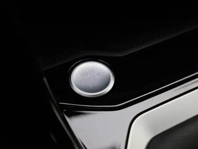 Volkswagen T-Roc 1.5TSI/150PK R-Line DSG 2025 Benzine 22