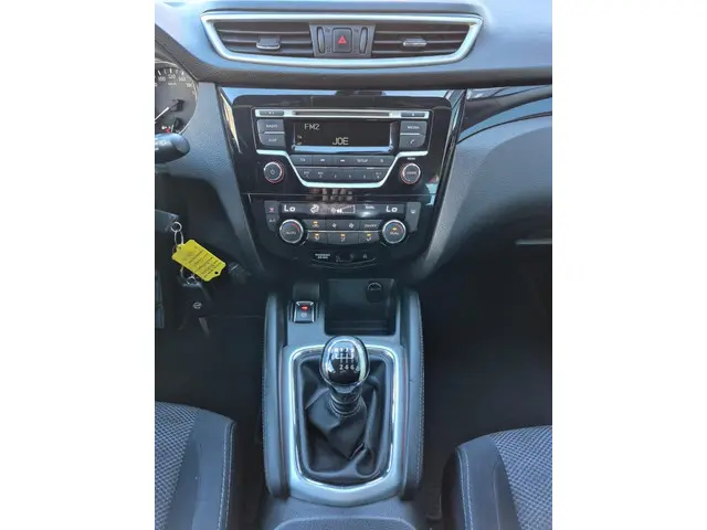 Nissan QASHQAI 1.2 Acenta 2014 Benzine 23