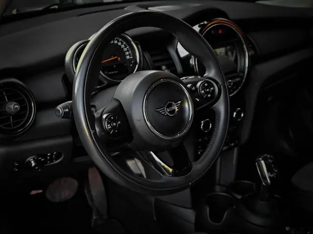 MINI One Mini 1.5 Business Edition 2019 Benzine 20