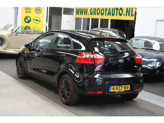 Kia Rio 1.2 CVVT Comfort Pack 2013 Benzine 3