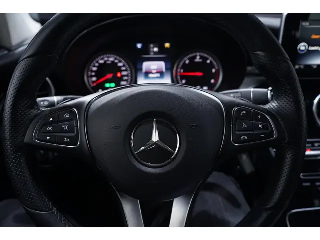 Mercedes-Benz GLC 220 d 4MATIC Edition 1 2015 Diesel 20