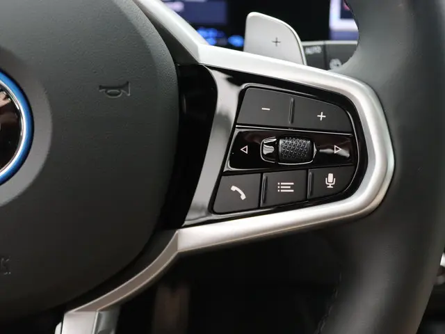 BMW 3 Serie Touring 330e 2025 Hybride Benzine 15