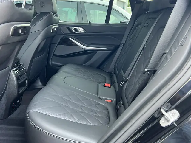 BMW X5 xDrive50e M-Sport 2025 Hybride Benzine 12