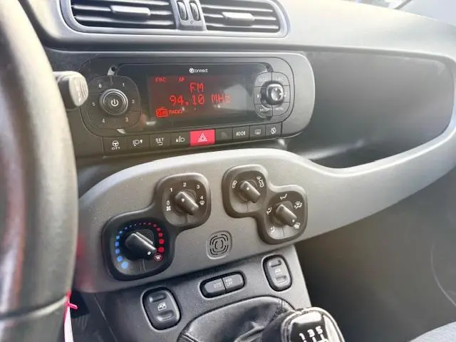 Fiat Panda 0.9 TwinAir Lounge 2018 Benzine 13