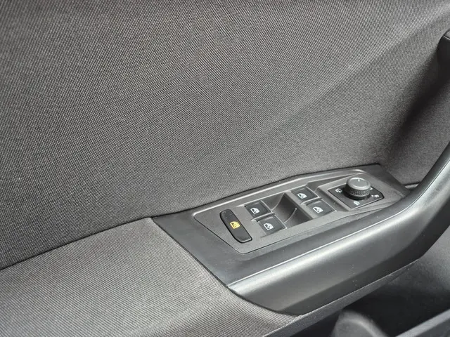 Volkswagen T-Roc 1.5 TSI Sport | automaat 2020 Benzine 10
