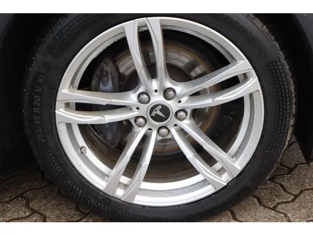 Tesla Model X 100D 6p. 2018 Elektrisch 14