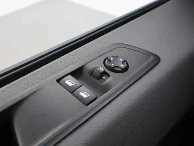 Toyota ProAce Worker 2.0 D-4D NAVIGATOR LONG 2019 Diesel 18