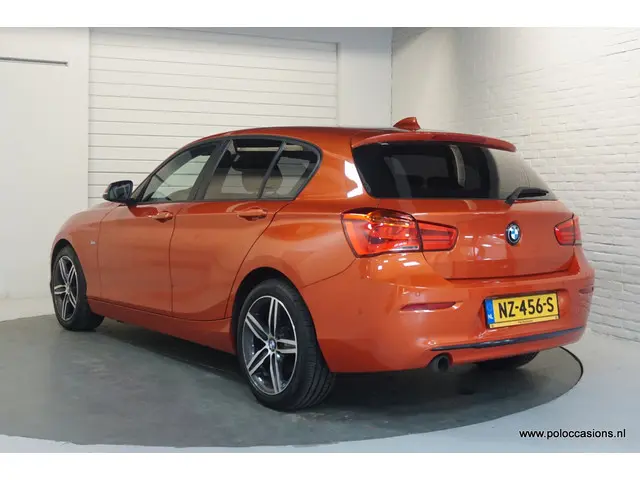 BMW 1 Serie 118i 2017 Benzine 4
