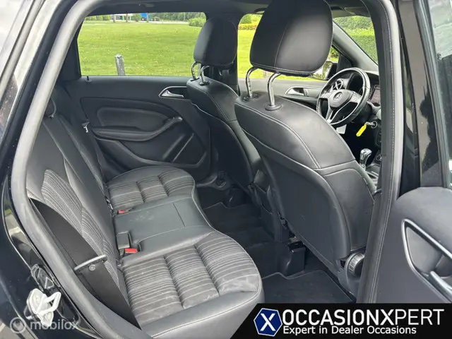 Mercedes-Benz B-Klasse 180 Prestige 2013 Benzine 14