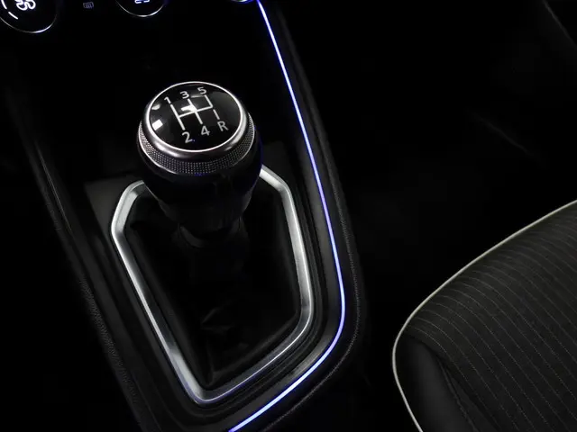 Renault Clio 1.0 TCe Intens 2020 Benzine 21