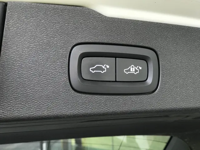 Volvo V60 2.0 D4 Momentum Pro Automaat 2020 Diesel 20