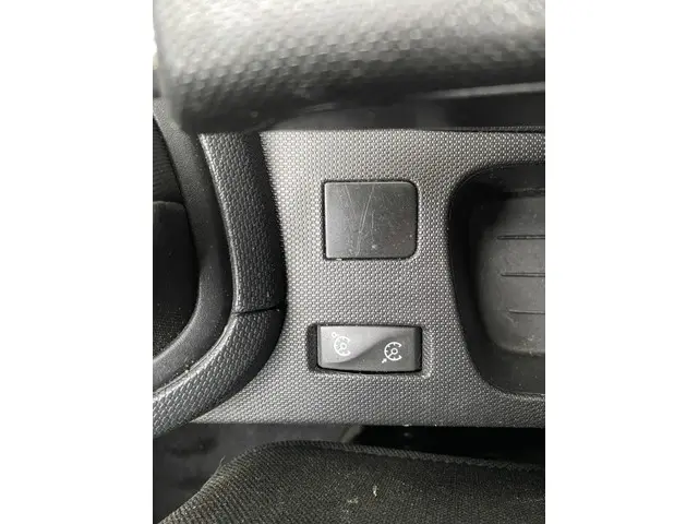 Renault Clio 1.2 Authentique 2014 Benzine 20