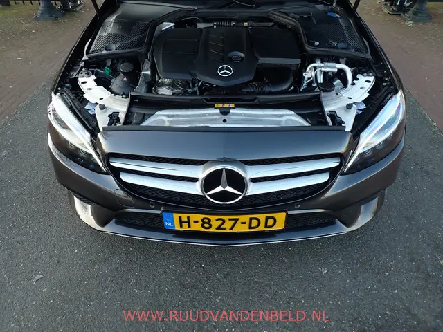 Mercedes-Benz C-Klasse Estate 300DE 2020 Hybride Diesel 31