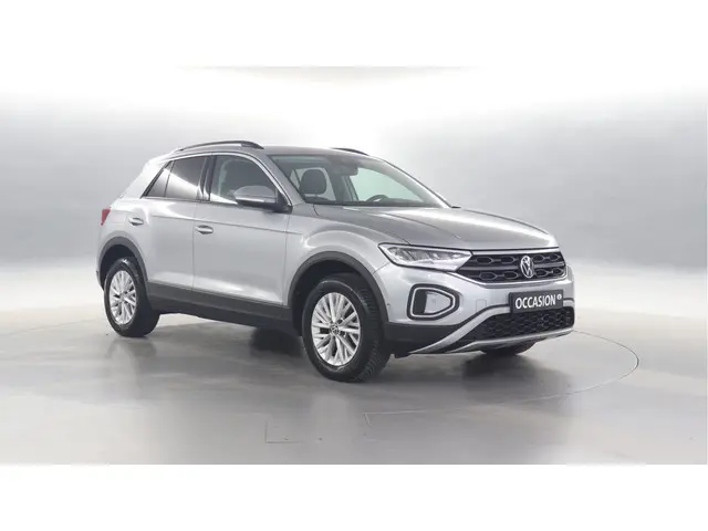 Volkswagen T-Roc 1.5 TSI 150pk Life DSG 2023 Benzine 3