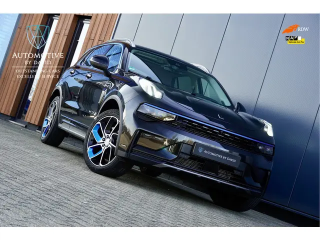 Lynk & Co 01 1.5 180 pk PHEV AUTOMAAT 2022 Hybride Benzine 7