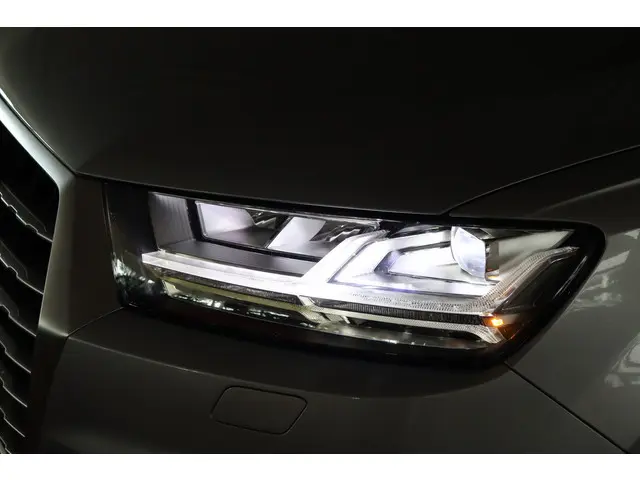 Audi Q7 3.0T Quattro 2017 Benzine 58