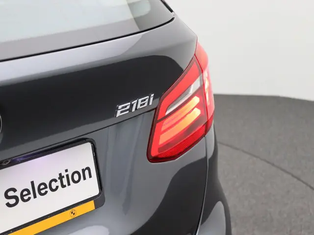 BMW 2 Serie Active Tourer 218i 2020 Benzine 32