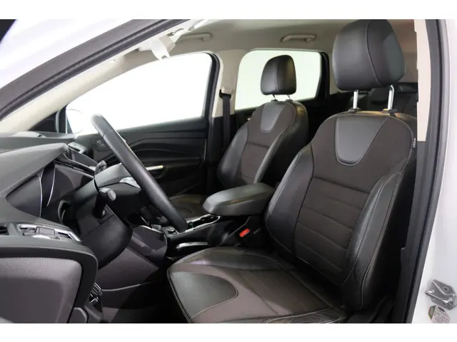 Ford Kuga 1.5 Titanium 2016 Benzine 4