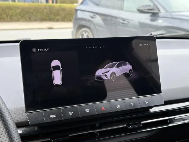 MG MG4 Electric Standard 51 kWh 2023 Elektrisch 24