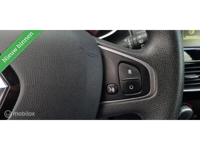 Renault Clio 0.9 TCe Zen Cruise/1EIG/Airco 2019 Benzine 30