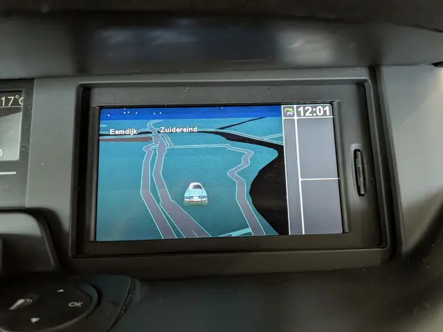 Renault Scénic Xmod 1.2 TCe Bose 2014 Benzine 17