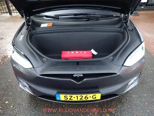Tesla Model X 100D 2018 Elektrisch 36