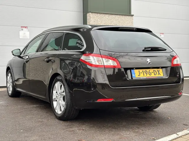 Peugeot 508 SW 1.6 e-THP GT-line 2015 Benzine 9