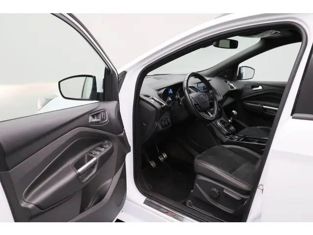 Ford Kuga 1.5 EcoBoost ST Line 2017 Benzine 6
