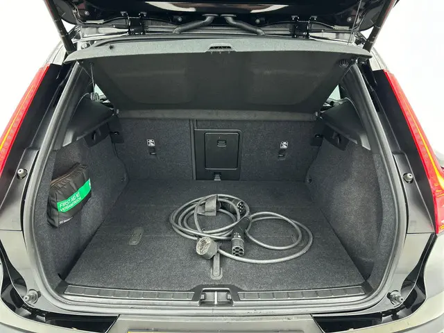 Volvo XC40 Recharge Plus 70 kWh 2022 Elektrisch 30