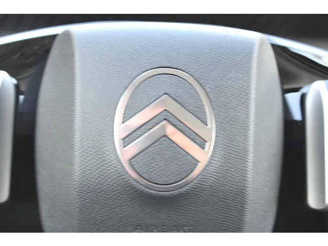 Citroën ë-C3 Plus 113pk 44 kWh 2025 Elektrisch 15