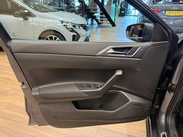 Volkswagen Polo 2.0 TSI GTI 2024 Benzine 22