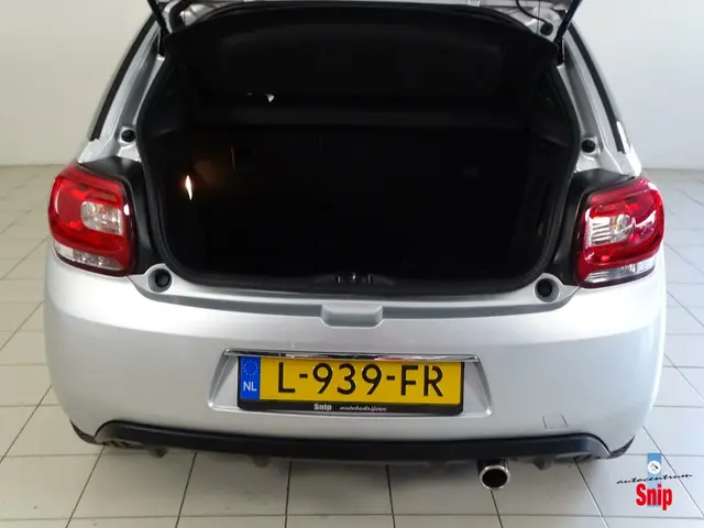 DS DS 3 1.2 PureTech So Chic 2016 Benzine 19