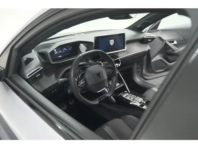 Peugeot 208 Hybrid 136 e-DCS6 GT 2024 Hybride Benzine 71