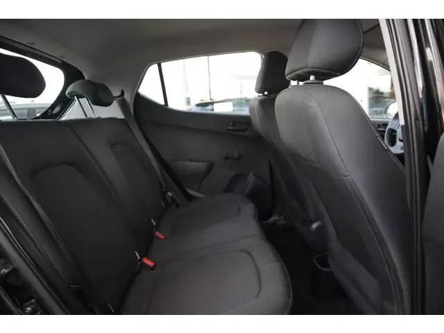 Hyundai i10 1.0i COMFORT-PACK 2020 Benzine 18