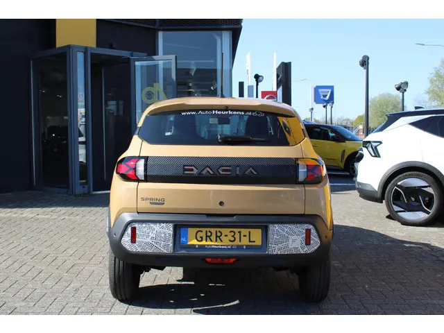 Dacia Spring Electric 65 Extreme 2024 Elektrisch 22