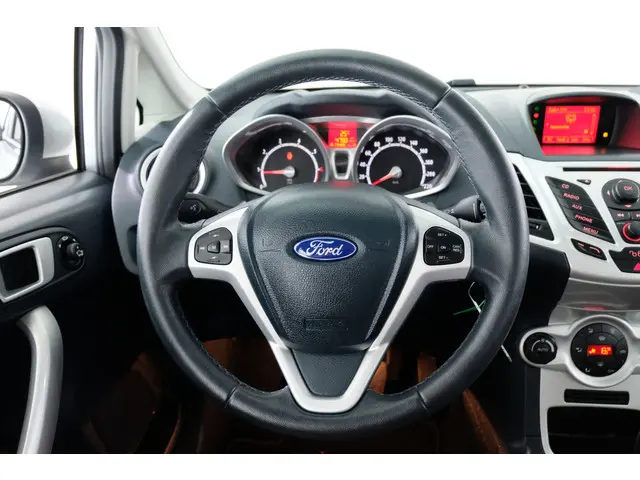 Ford Fiesta 1.25 Titanium 2013 Benzine 8